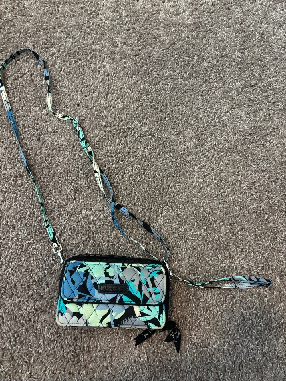 Vera Bradley crossbody wallet